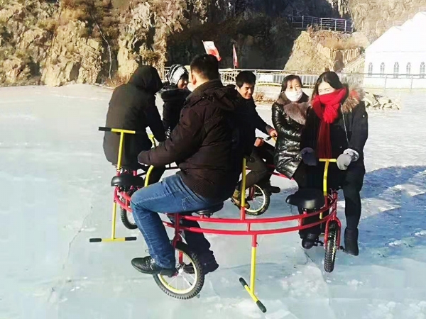 冰雪地自行車(chē)